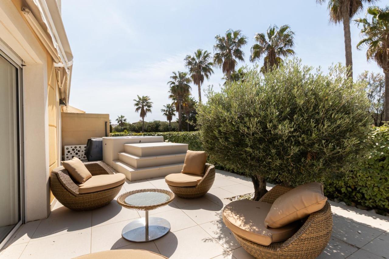 Le Palm Sanary-sur-Mer